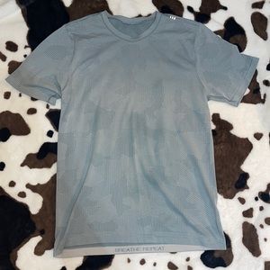 lululemon | Men’s Size Medium | Metal Vent Breathe Short Sleeve Shirt